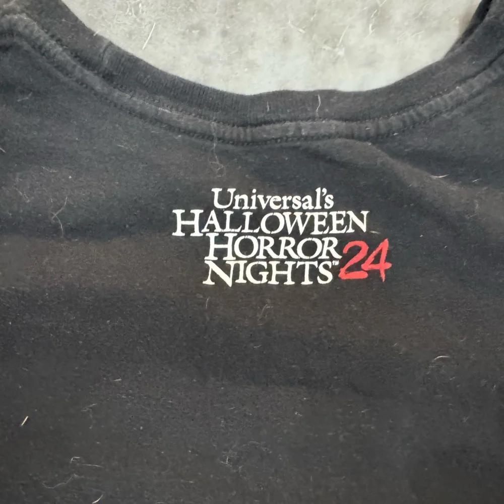 HHN 24 Halloween Horror Nights 2014 T-shirt Michael Myers Halloween - Picture 5 of 6